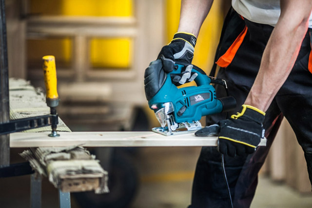 Wyrzynarka VANDER 600W