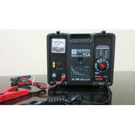 Prostownik KUKLA 15A z płynną regulacją